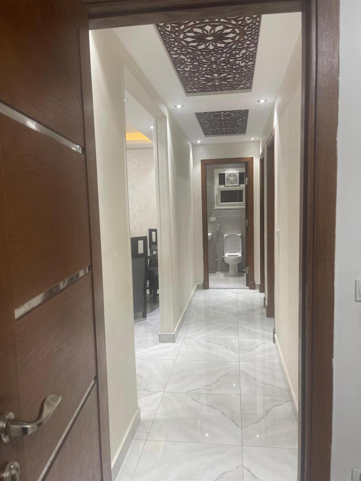 Al Ashir سوّق السيارات * Cairo