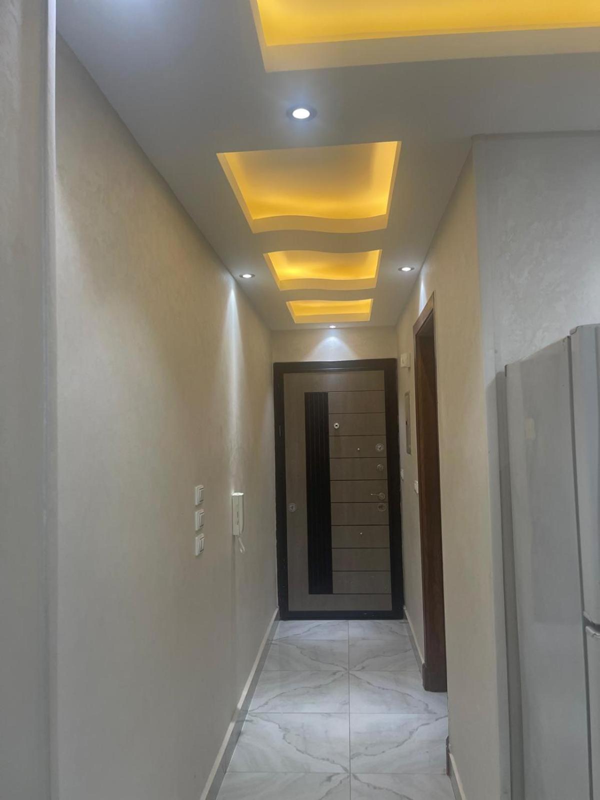 Al Ashir سوّق السيارات Apartment