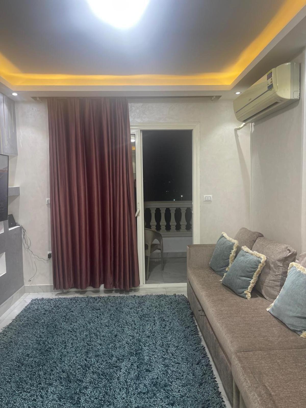 Al Ashir سوّق السيارات Apartment